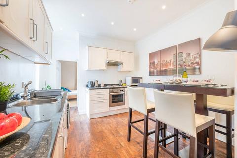 3 bedroom flat for sale, Fulham Road, Chelsea, London, SW10