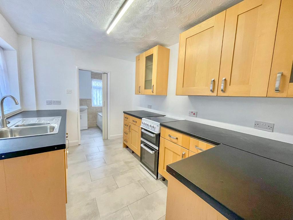Fairmont Road, Grimsby, North East... 2 bed terraced house for sale £