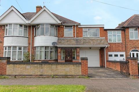 4 bedroom semi-detached house for sale, Shakespeare Drive, Braunstone Town, Leicester