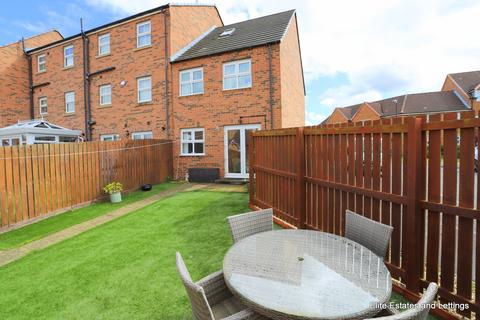 3 bedroom semi-detached house for sale, Bridle Way, Tyne & Wear DH5