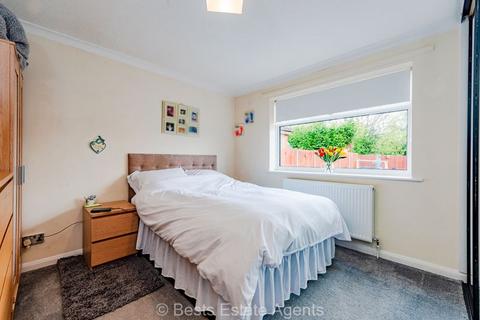 3 bedroom bungalow for sale, Eccleston Drive, Latham Fields, Runcorn