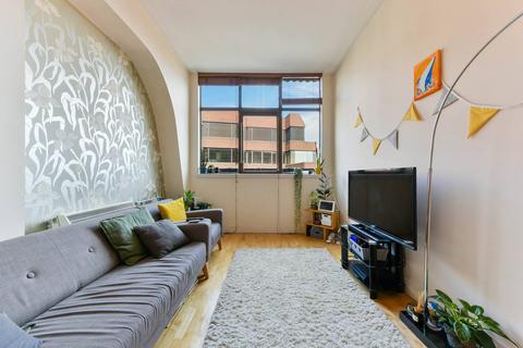 1 bedroom flat to rent, Prescot Street, Aldgate, London, E1
