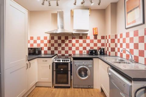3 bedroom apartment to rent, Pennsylvania Road, Exeter