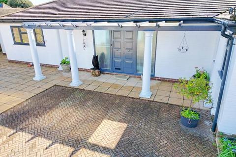 3 bedroom property for sale, Introducing 