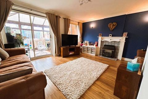 10 Bridge Way, Clayhanger, Walsall, WS8 7EJ