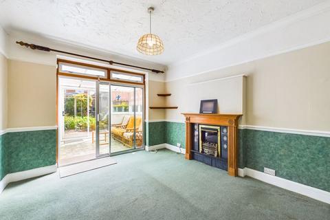 3 bedroom end of terrace house for sale, Eldon Road, Caterham on the Hill