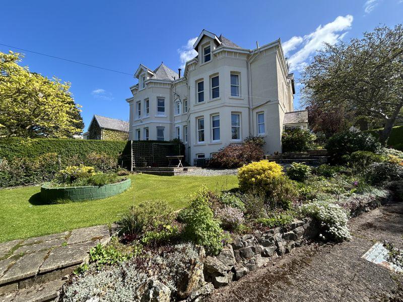 Alexandra Park, Penmaenmawr 6 bed semidetached house for sale £525,000