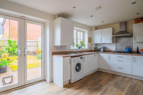 4 bedroom terraced house for sale, Thornfield Road|Brentry