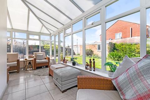3 bedroom detached house for sale, Field Common Lane, Walton-On-Thames