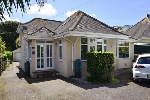 10 Saltern Road, Paignton, TQ4 6NT