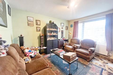 3 bedroom end of terrace house for sale, Wood Street, Middleton, Manchester, M24