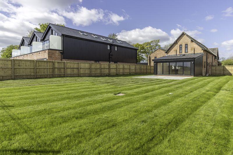 Stable Cottage, Burford Lane, Lymm, WA13 3 bed coach house to rent £2,790 pcm (£644 pw)