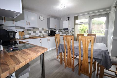 3 bedroom townhouse for sale, Broadlands, Milton Keynes