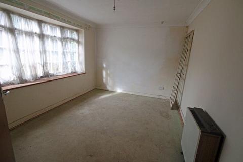 Brackens Cranborne Road, Cripplestyle, Fordingbridge, SP6 3DT