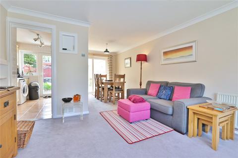 3 bedroom end of terrace house for sale, Woodside Close, Knaphill, Woking, Surrey, GU21