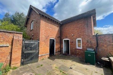3 bedroom character property to rent, Mill Cottage. Shifnal Manor, Shifnal. TF11 9PB
