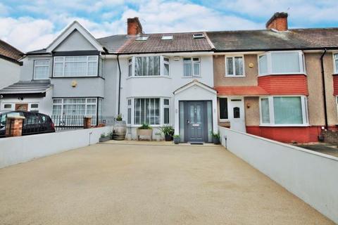 5 bedroom terraced house for sale, Keats Way, Greenford