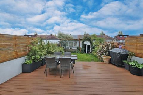 69 Keats Way, Greenford, UB6 9HE