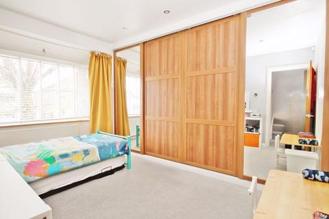 69 Keats Way, Greenford, UB6 9HE