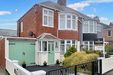 4 bedroom semi-detached house for sale, Hull Road, Withernsea, HU19