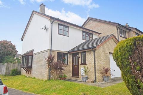 3 bedroom detached house for sale, Carrine Road, Truro TR1