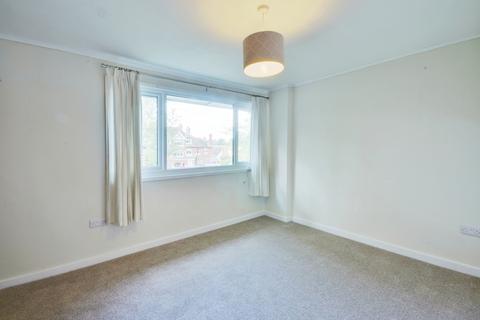 2 bedroom end of terrace house to rent, Hawkesworth Close, Northwood, Middlesex, HA6 2FT