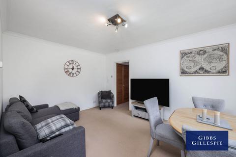1 bedroom flat to rent, Upper Hitch, Carpenders Park, Hertfordshire, WD19 5JB