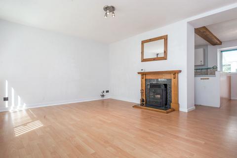 3 bedroom terraced house to rent, Manor Green, Stanford In The Vale,