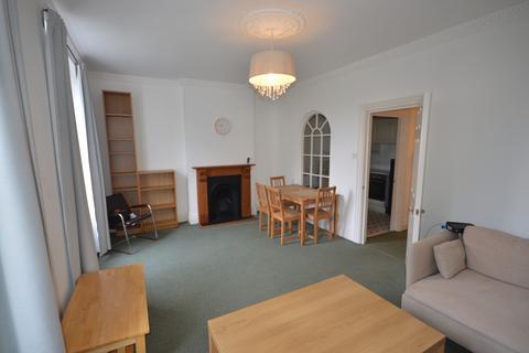 2 bedroom apartment to rent, Park Place, Clifton