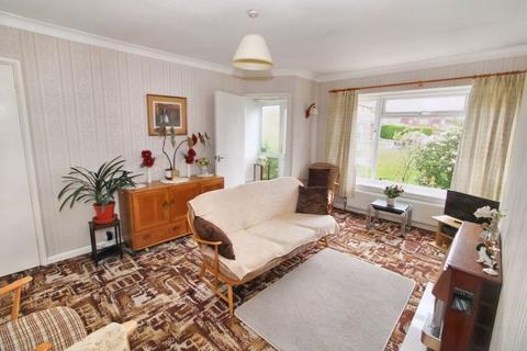 2 bedroom terraced house for sale, Brackley Road, Hazlemere HP15