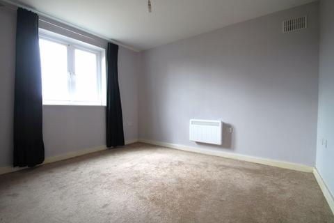 3 bedroom apartment to rent, 141 Tadros Court, High Wycombe HP13