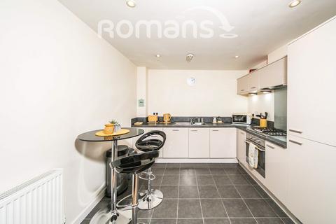 1 bedroom apartment to rent, Whale Avenue, Reading