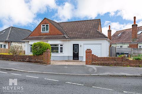 5 bedroom detached bungalow for sale, Glamis Avenue, Northbourne, Bournemouth - BH10