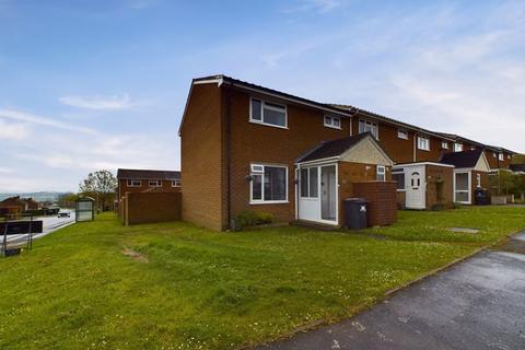 1 Henley View, Crewkerne, TA18 8JD