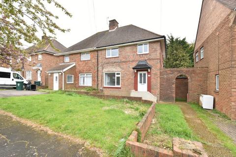 3 bedroom semi-detached house to rent, 23 Poynings Drive