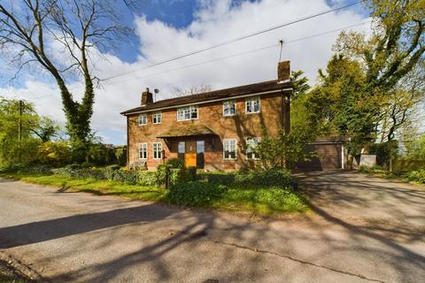 4 bedroom cottage for sale, Crosshills, Newport TF10