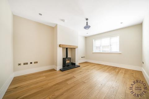 3 bedroom end of terrace house to rent, Eastview Close, Stow-on-the Wold