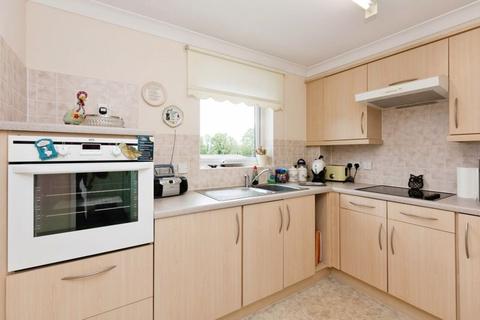 1 bedroom flat for sale, Windsor Way, Aldershot GU11