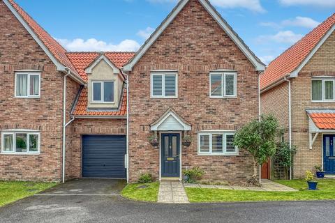 4 bedroom semi-detached house for sale, The Hawtreys, Cambridge CB23