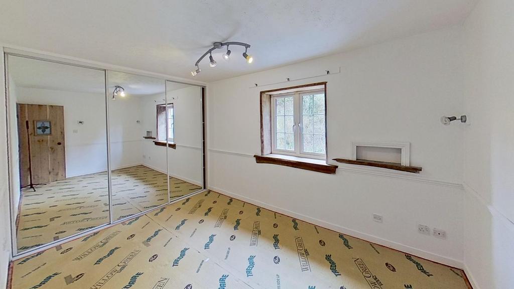 Kirkview, 1 Penkiln Mews, Minnigaff - Williamson a