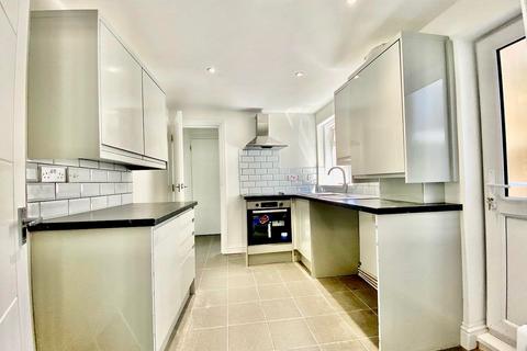 2 bedroom apartment to rent, flat 1, Ramsgate CT11
