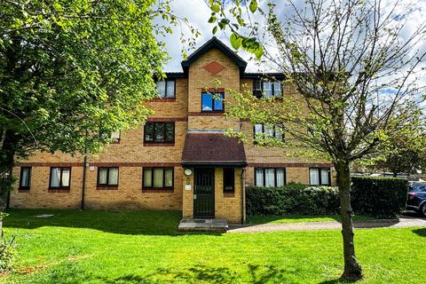 60 Waddington Close, Enfield, EN1 1NB
