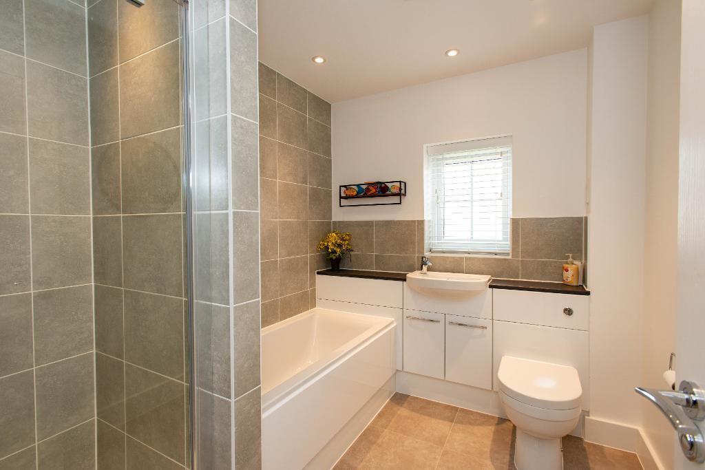 Family bathroom