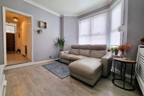 51 Cranley Road, Westcliff-on-sea, SS0 8AJ