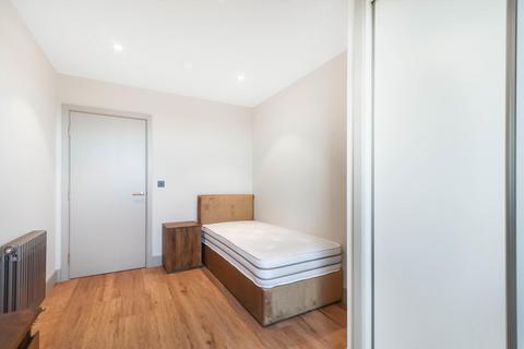2 bedroom flat to rent, Ashley Road, London, N17