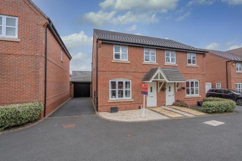 3 bedroom semi-detached house for sale, Friar Close, Shepshed, Leicestershire, LE12 9FA