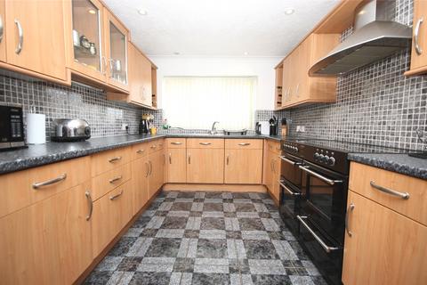 4 bedroom detached house for sale, Lon Gwion, Benllech, Tyn-y-Gongl, Isle of Anglesey, LL74