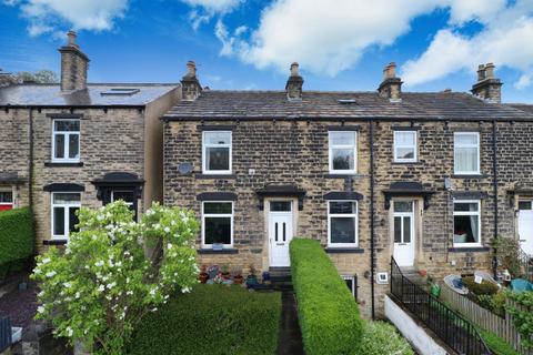 2 bedroom terraced house for sale, Priesthorpe Road, Farsley, Pudsey, West Yorkshire, LS28