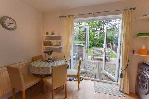 21 Alvanley Close, Sale, M33 3RD