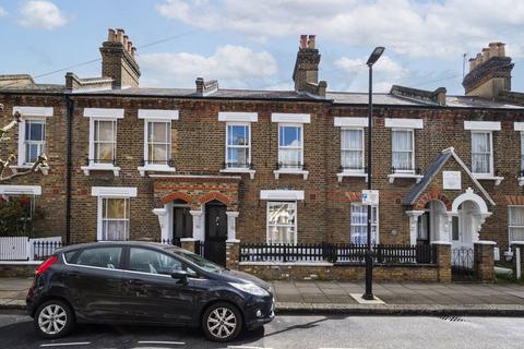 First Avenue, Queen's Park, London, W10